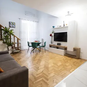 https://noble-suite.sicilyhotelsitaly.net